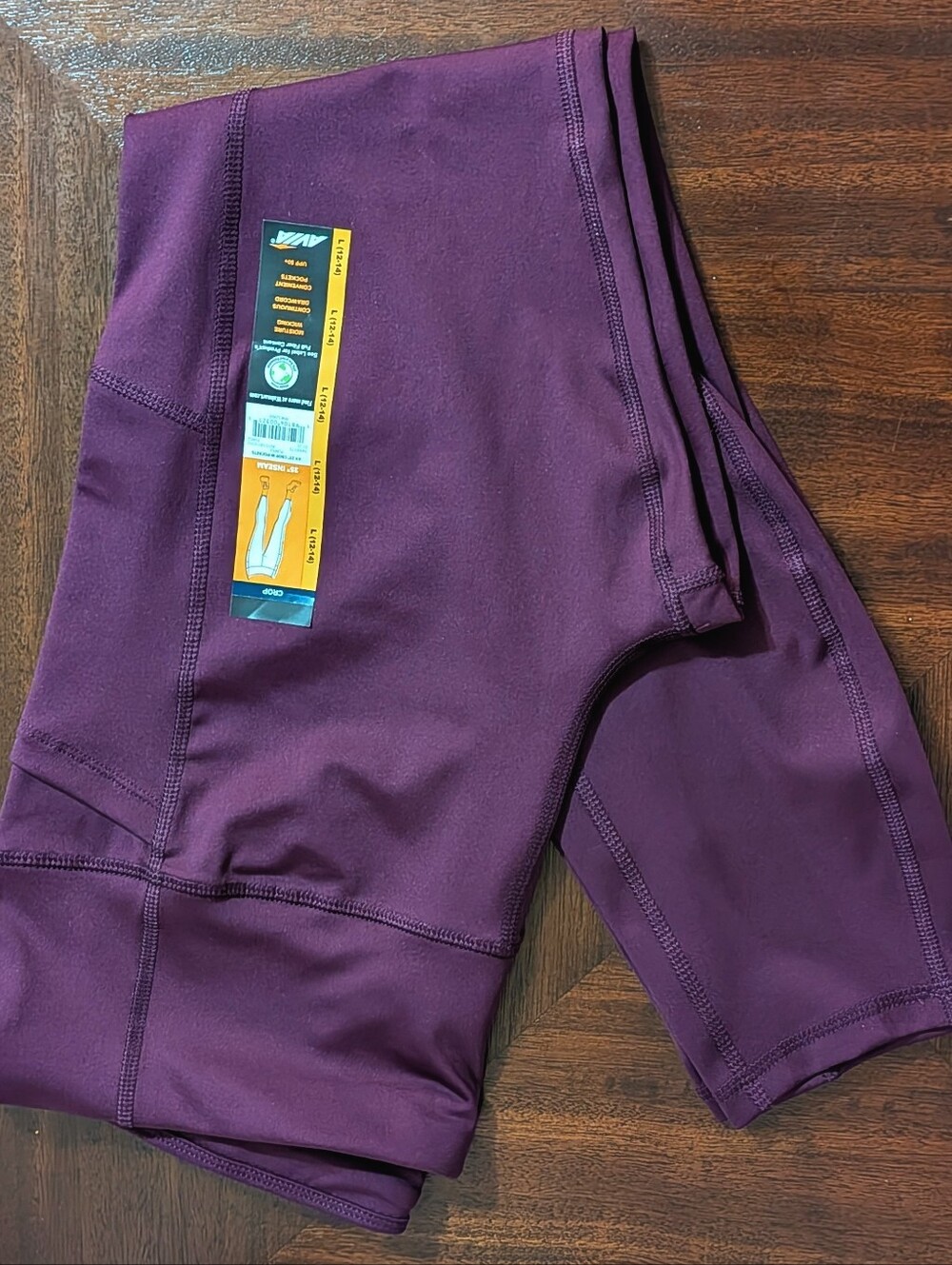 Avia Athletic Crop Leggings Purple Womens Large 25" inseam Pockets, Stretch NWT